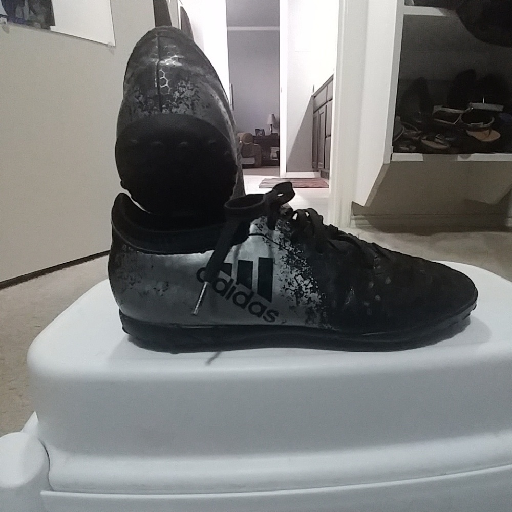 Adidas Youth Indoor Soccer Cleats